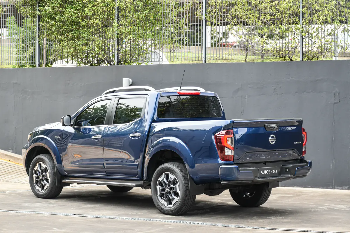 Mira esta publicación de Nissan Frontier 2022 en Motordil