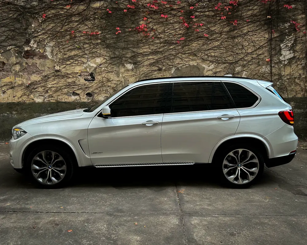 Mira esta publicación de BMW X5