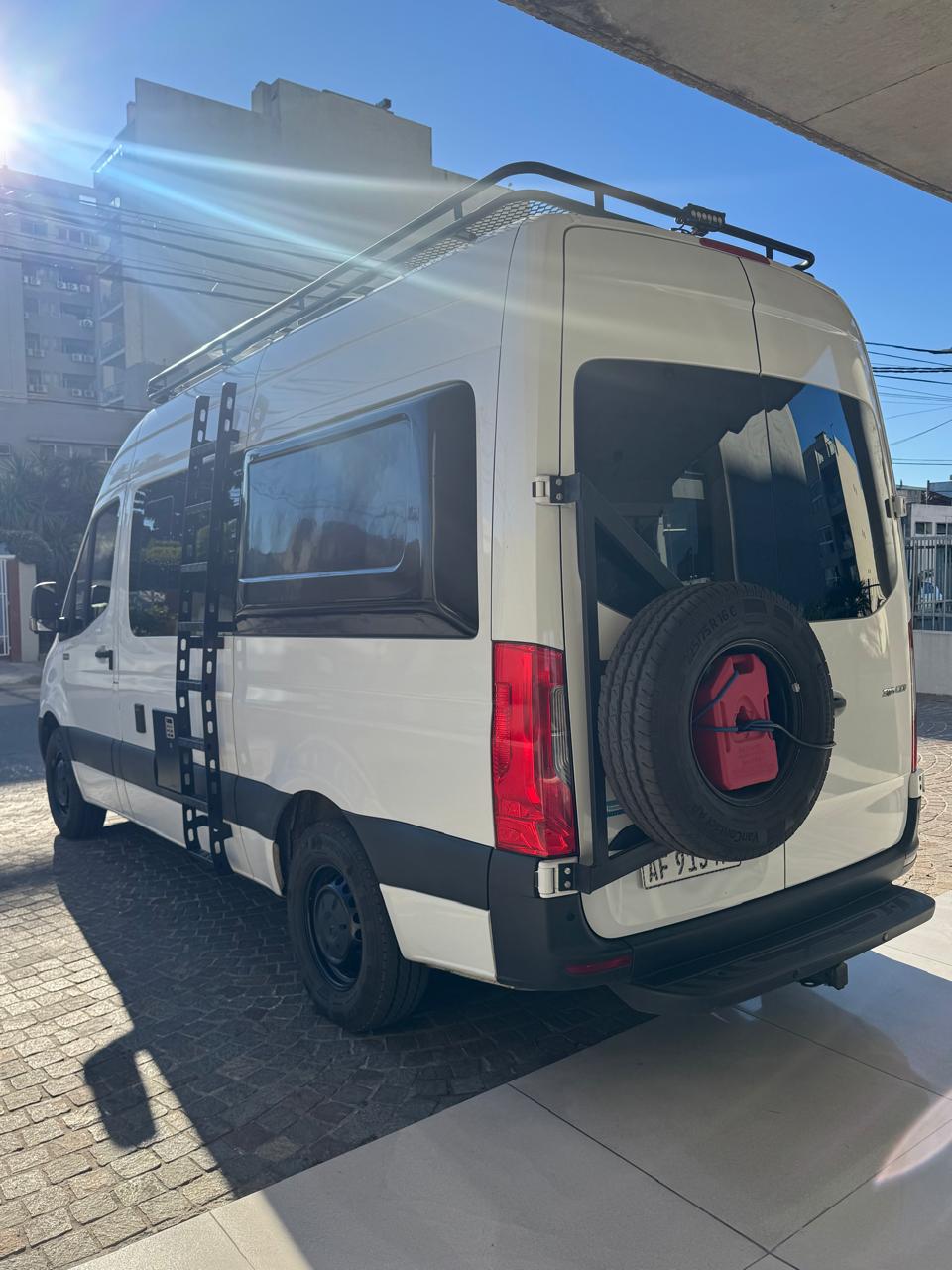 Mira esta publicación de Mercedes Benz Sprinter