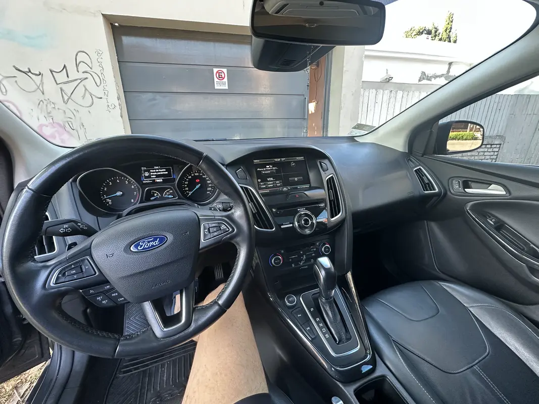 Ford Focus Foto #10