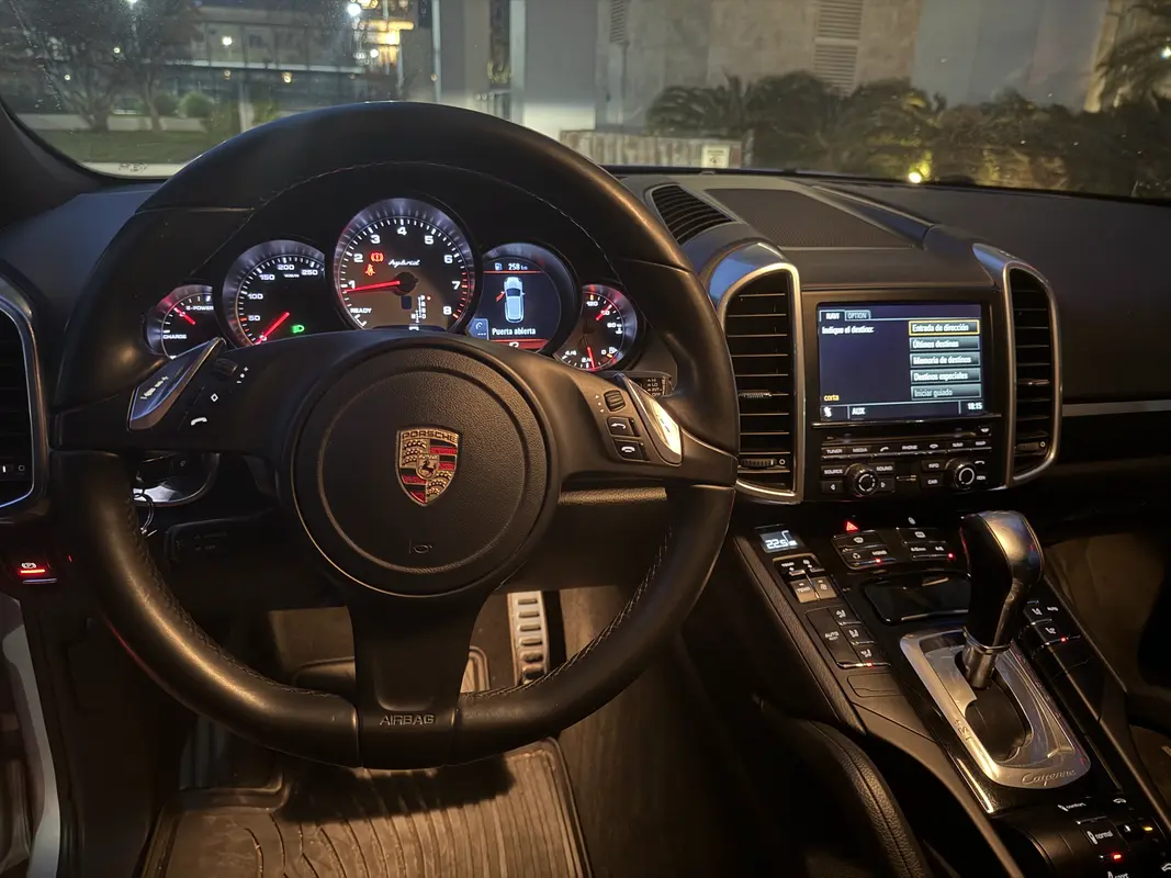 Porsche Cayenne Foto #10
