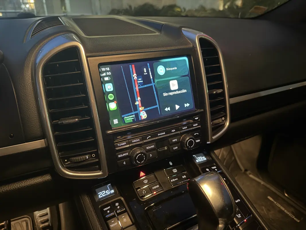Porsche Cayenne Foto #14