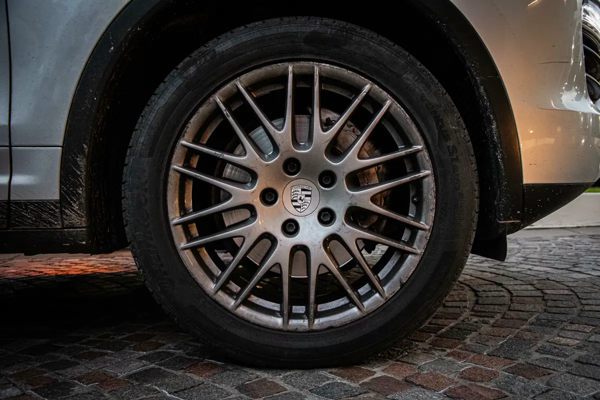 Porsche Cayenne Foto #15
