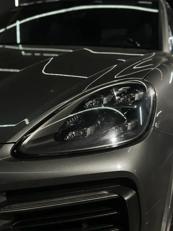 Porsche Cayenne Foto #22