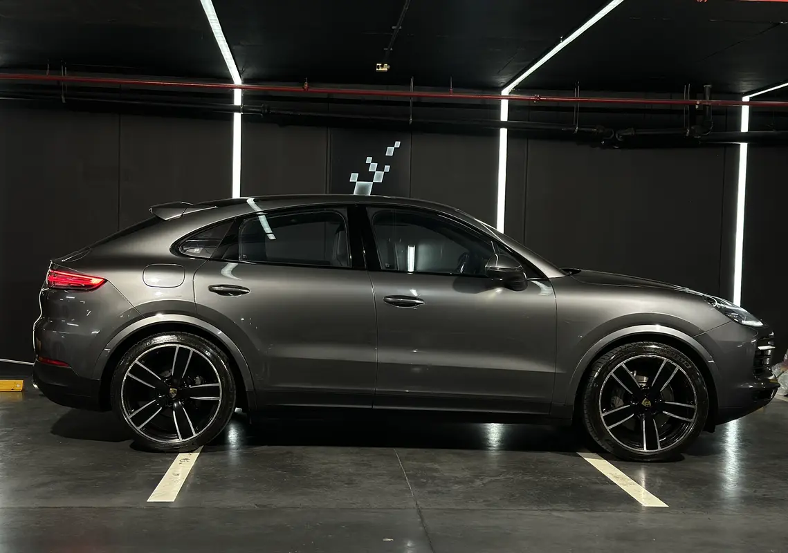 Porsche Cayenne Foto #3