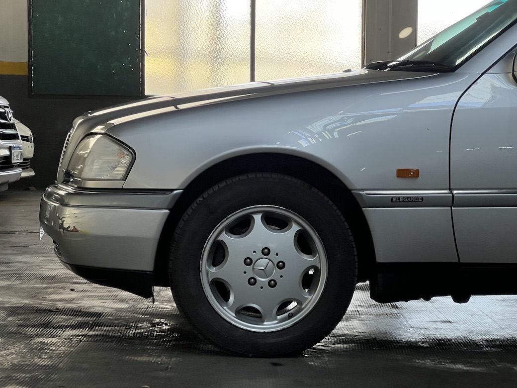 Mira esta publicación de Mercedes Benz Clase C