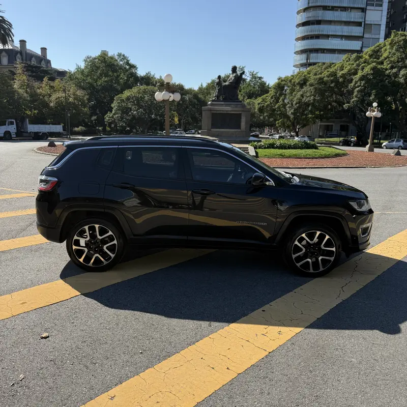 Jeep Compass Foto #5