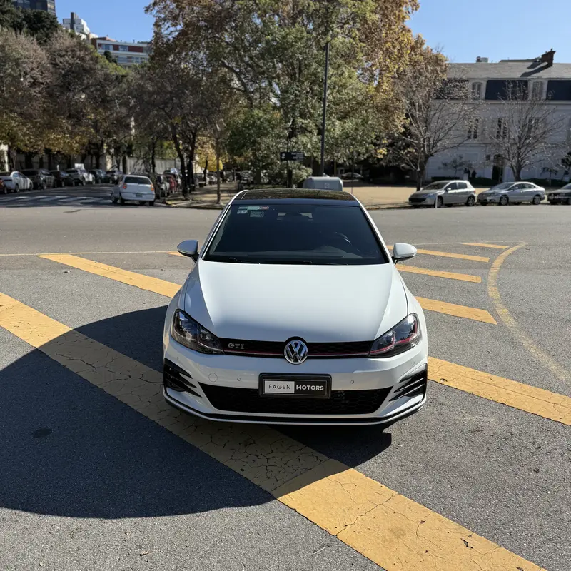 Mira esta publicación de Volkswagen Golf