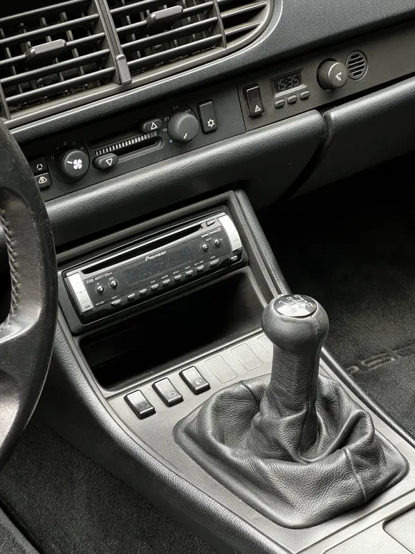 Mira esta publicación de Porsche 944