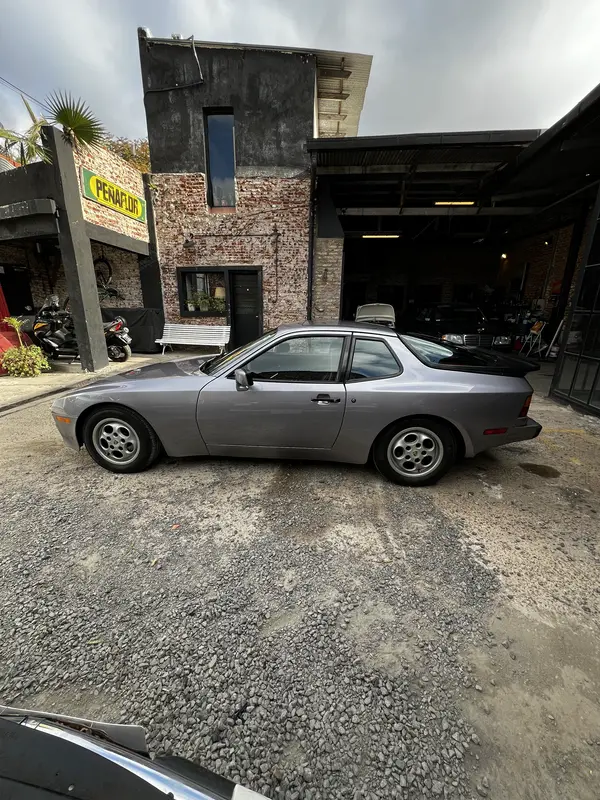 Mira esta publicación de Porsche 944