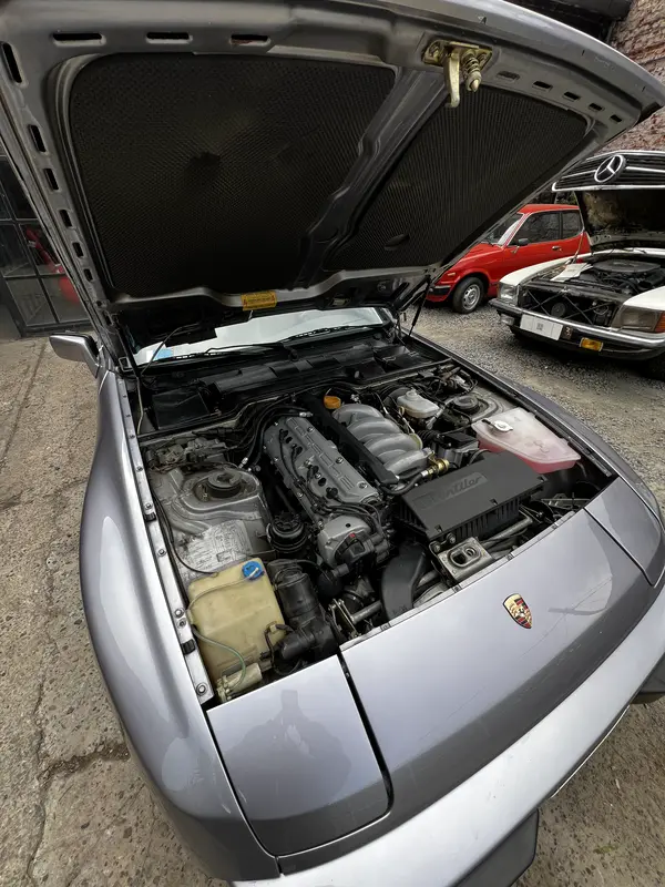 Mira esta publicación de Porsche 944