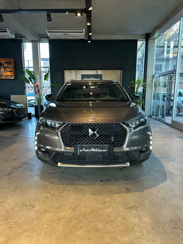 Ds Automobiles DS7 Foto #4
