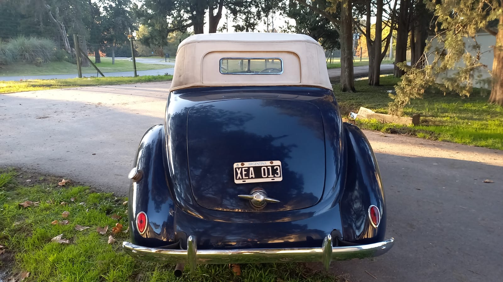 Ford V8 Foto #6