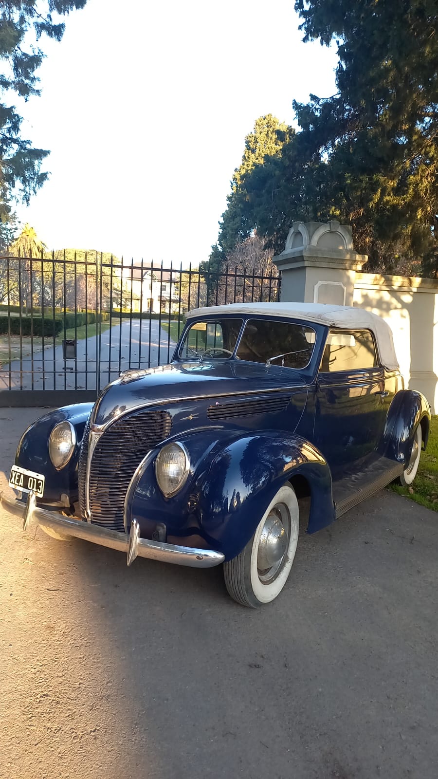 Ford V8 Foto #4