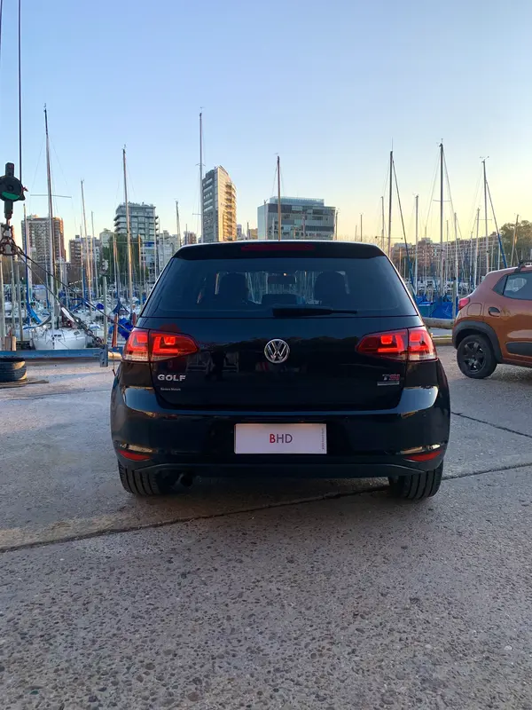 Volkswagen Golf Foto #4