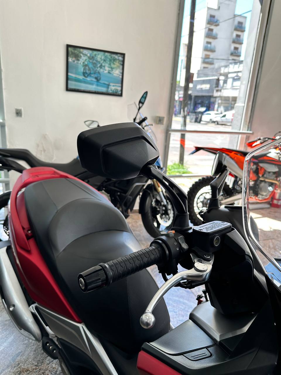 Mirá esta publicación de Kymco Downtown 350 I