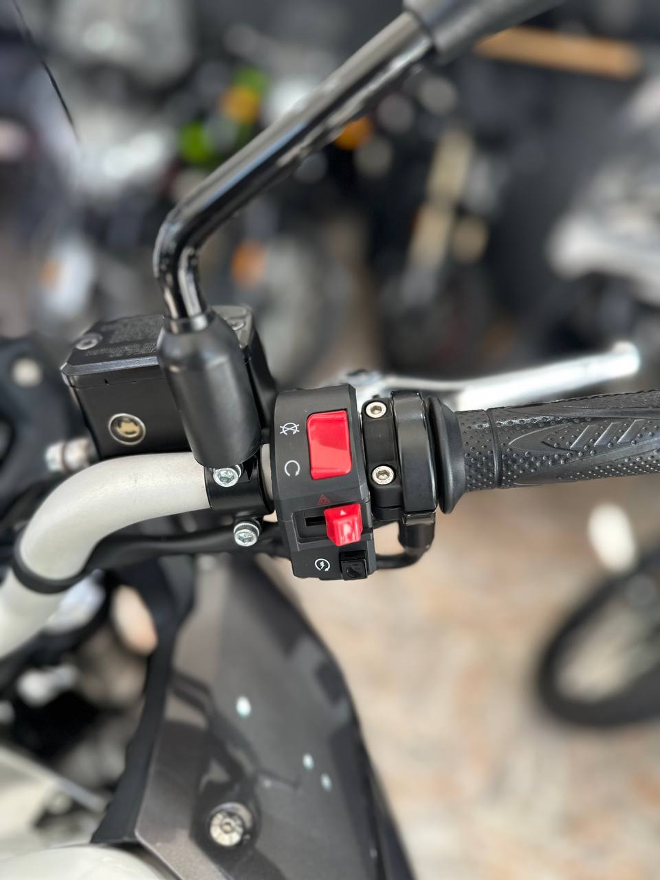 Mirá esta publicación de Benelli TNT 600 GT