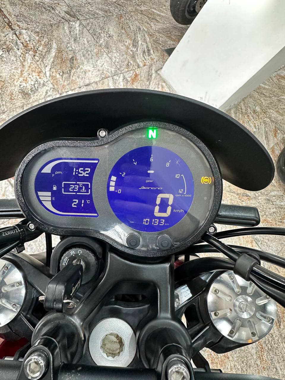 Mira esta publicación de Benelli Leoncino 500