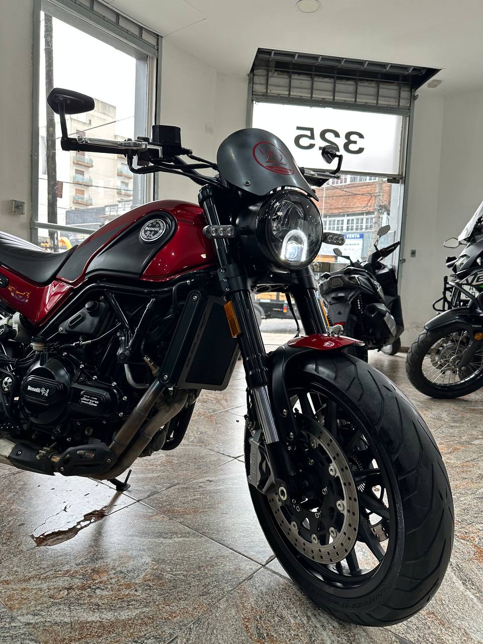 Mirá esta publicación de Benelli Leoncino 500