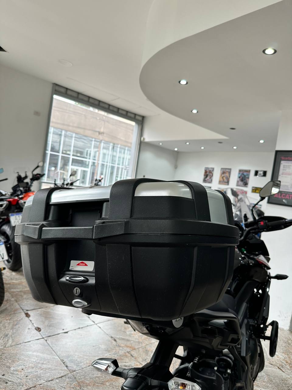 Mira esta publicación de Kawasaki KLE 650 Versys