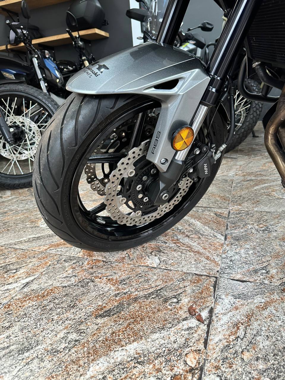 Mira esta publicación de Kawasaki KLE 650 Versys