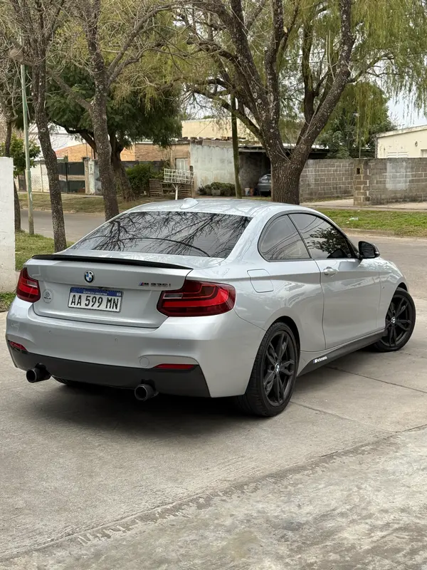 Mira esta publicación de BMW Serie 2