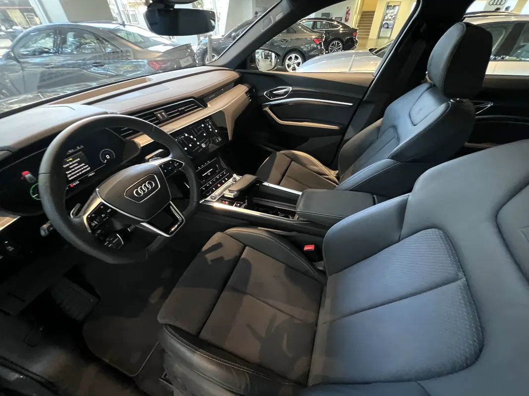 Mira esta publicación de Audi E Tron 2025 en Motordil