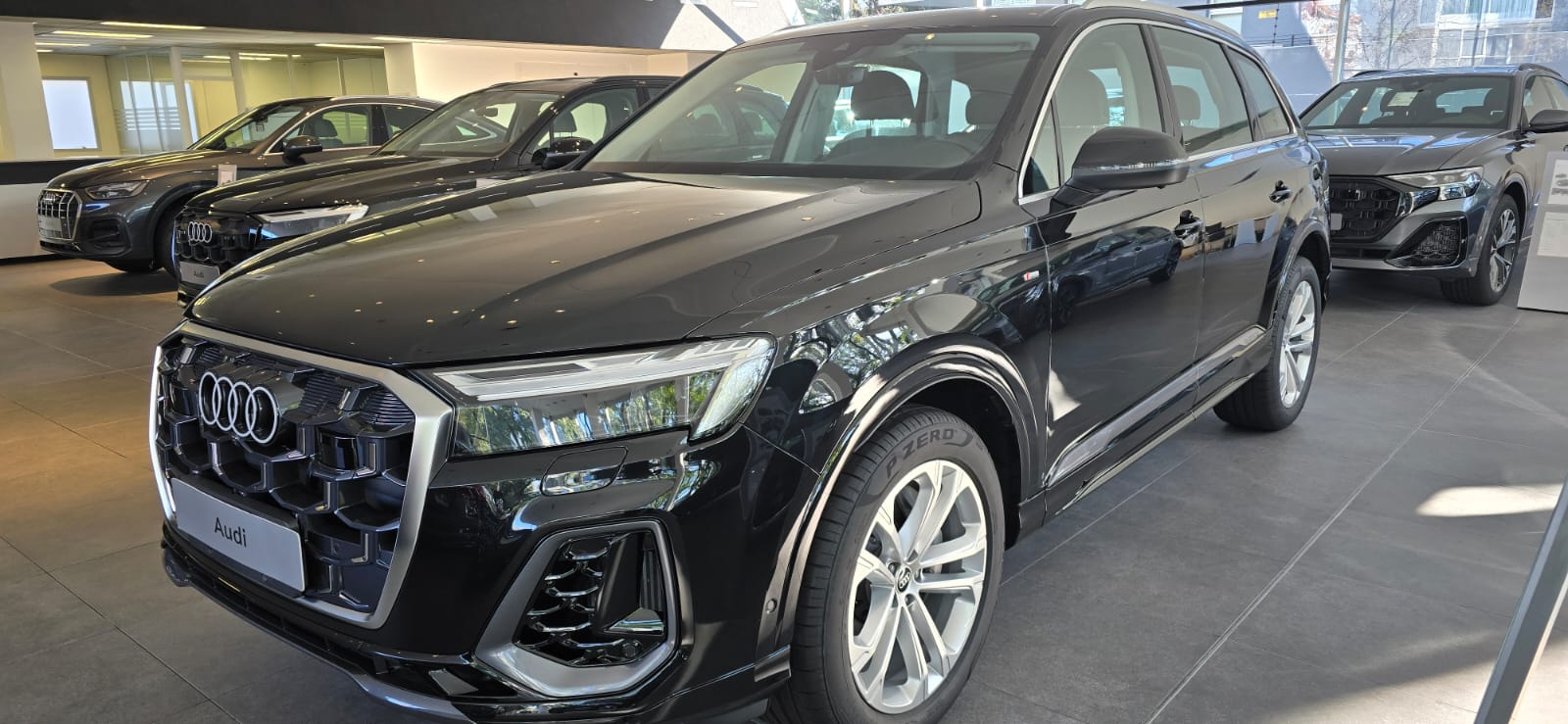 Mira esta publicación de Audi Q7 2025 en Motordil