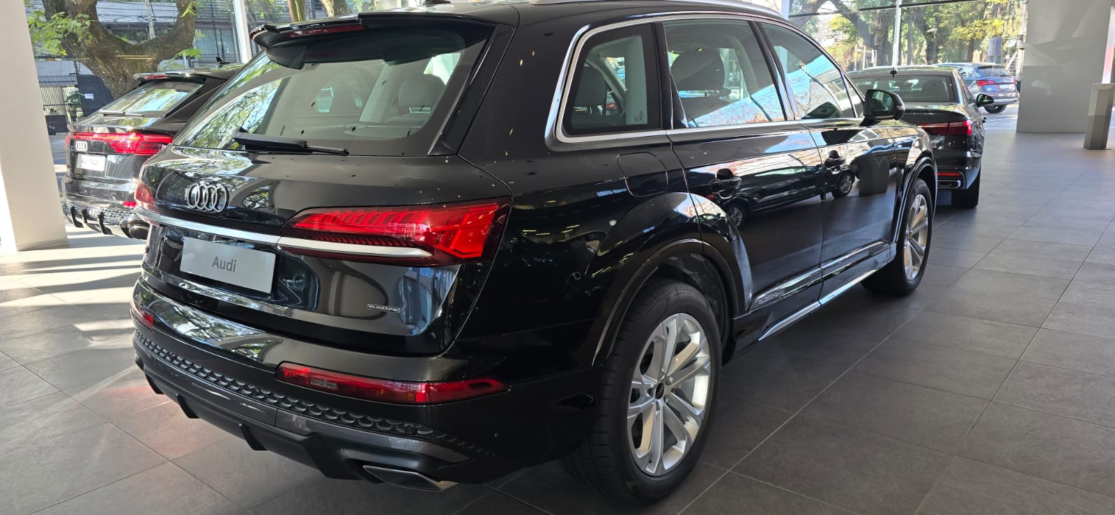 Mira esta publicación de Audi Q7 2025 en Motordil