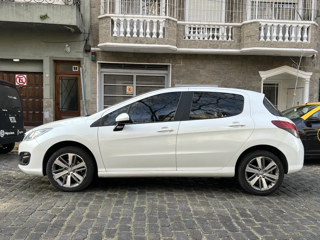 Mira esta publicación de Peugeot 308