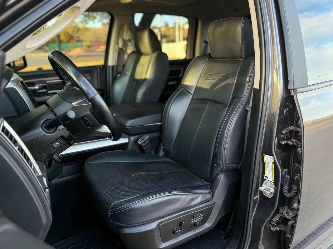 RAM 1500 Foto #5