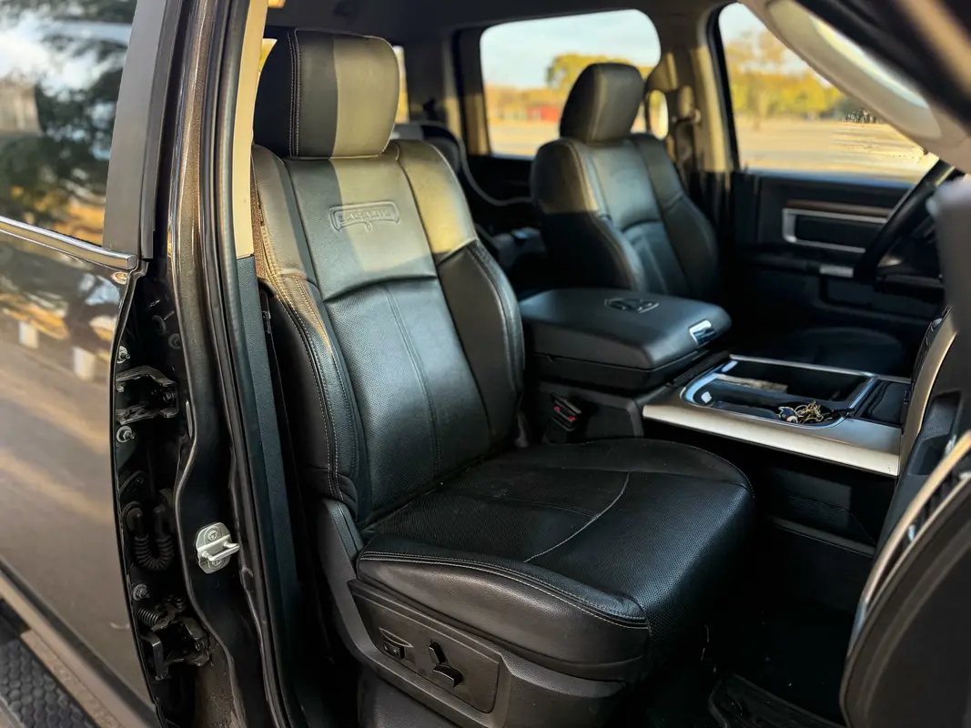 RAM 1500 Foto #6