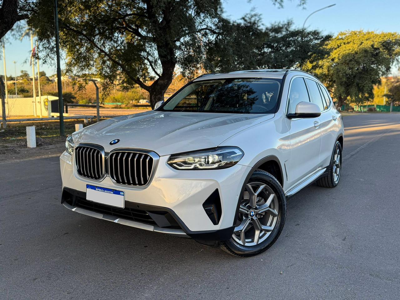 BMW X3 Foto #0