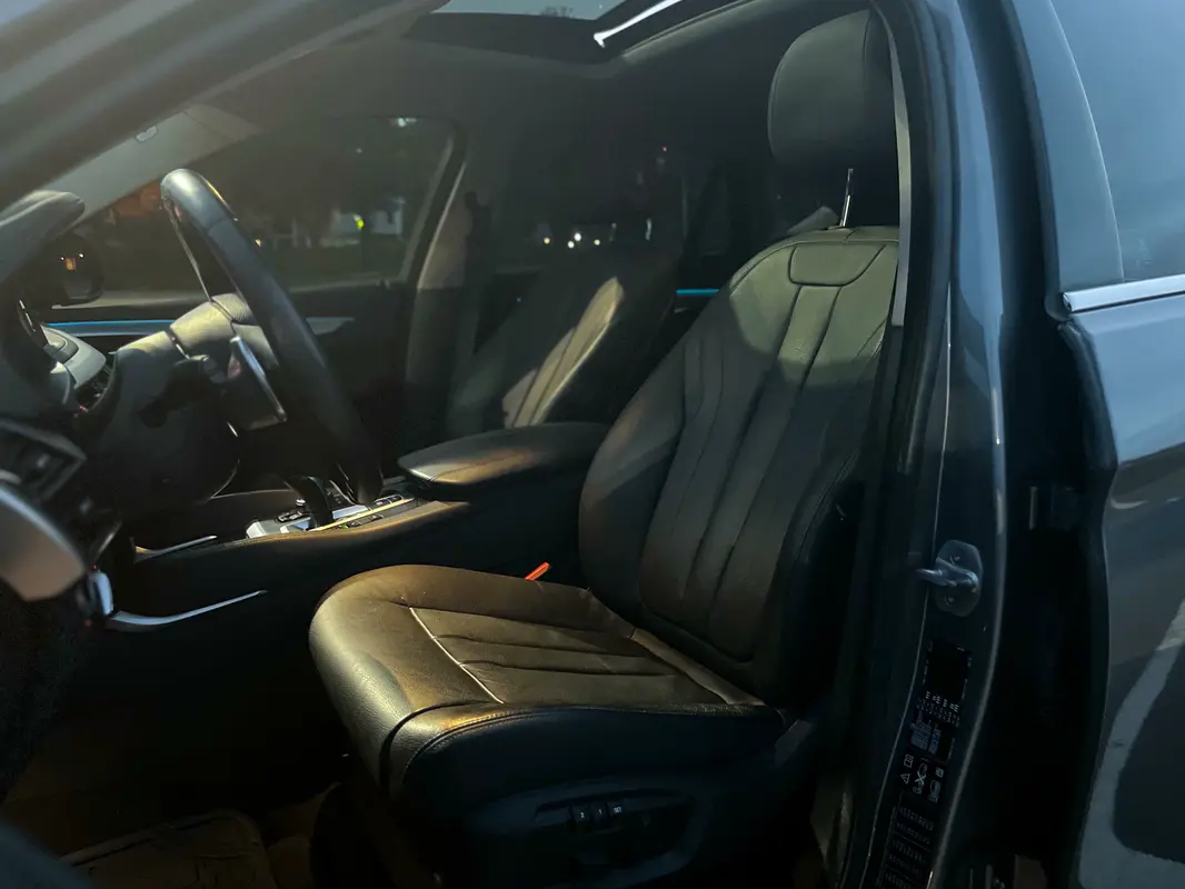 BMW X6 Foto #5