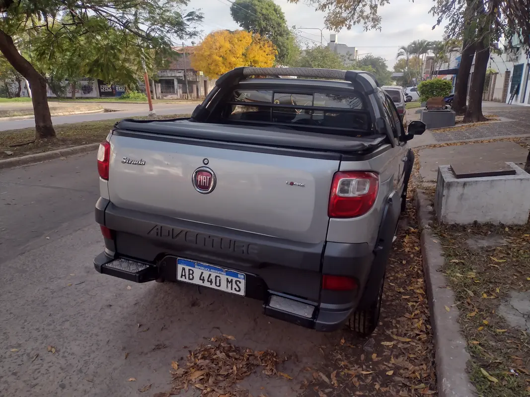 Fiat Strada Foto #11