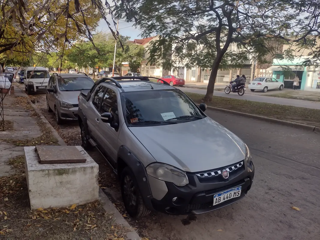 Fiat Strada Foto #6