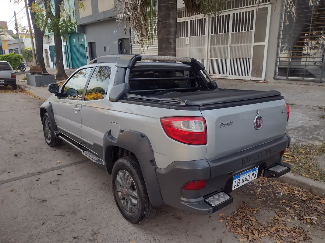 Fiat Strada Foto #9