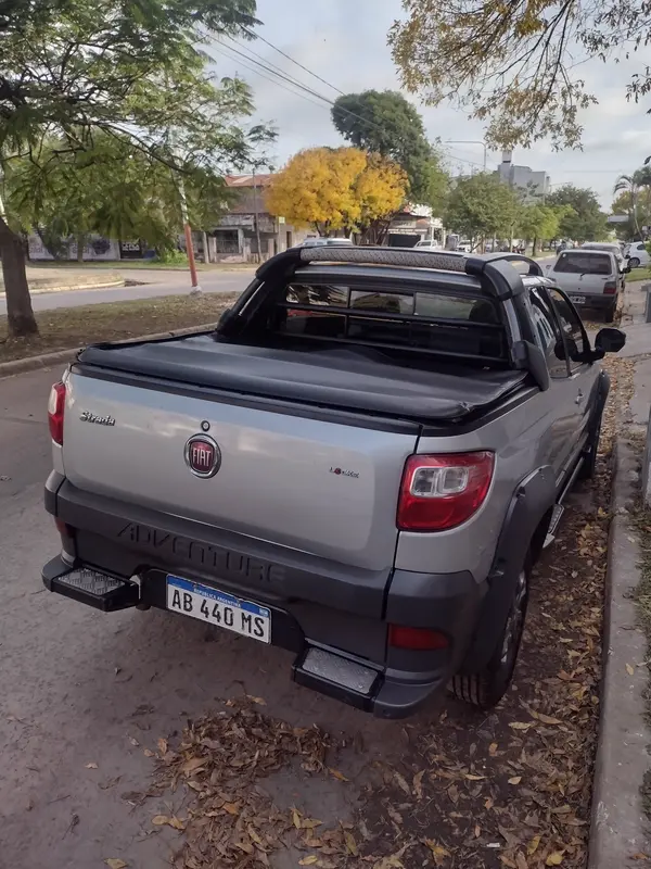 Fiat Strada Foto #12