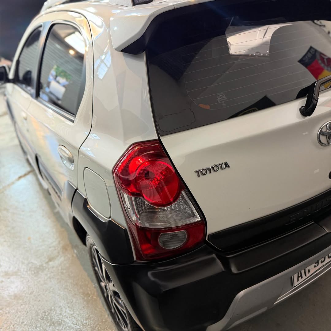 Mira esta publicación de Toyota Etios 2018 en Motordil