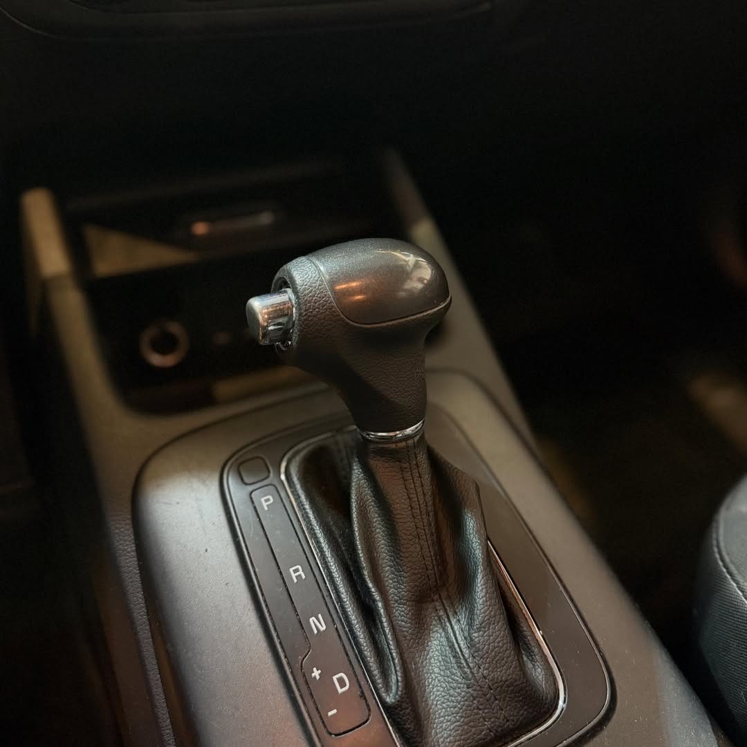 Mira esta publicación de KIA Cerato 2015 en Motordil