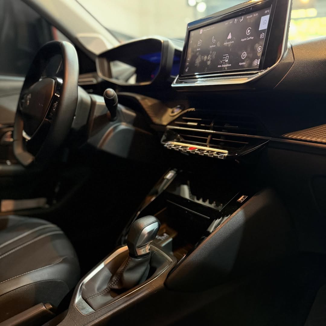 Mirá esta publicación de Peugeot 208