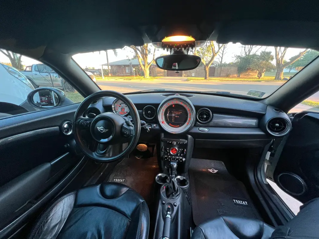 Mirá esta publicación de Mini Cooper Coupe