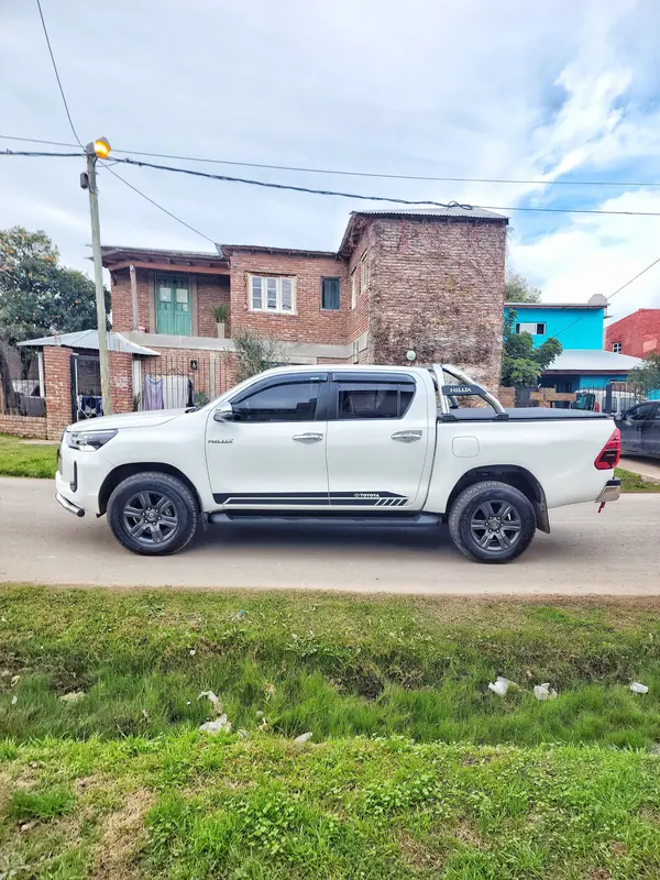 Mira esta publicación de Toyota Hilux