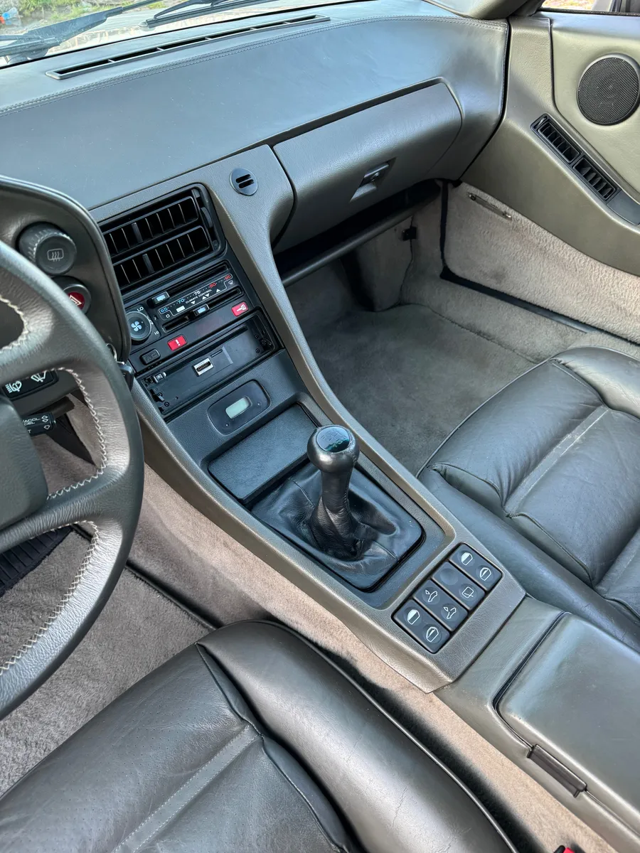 Mira esta publicación de Porsche 928