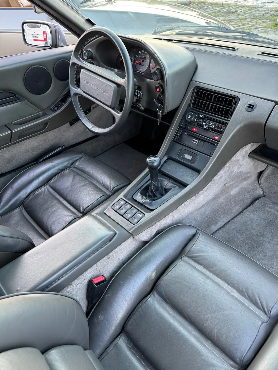 Mira esta publicación de Porsche 928