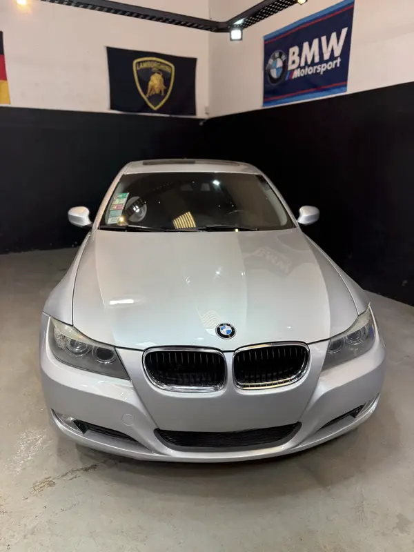 BMW Serie 3 Foto #2