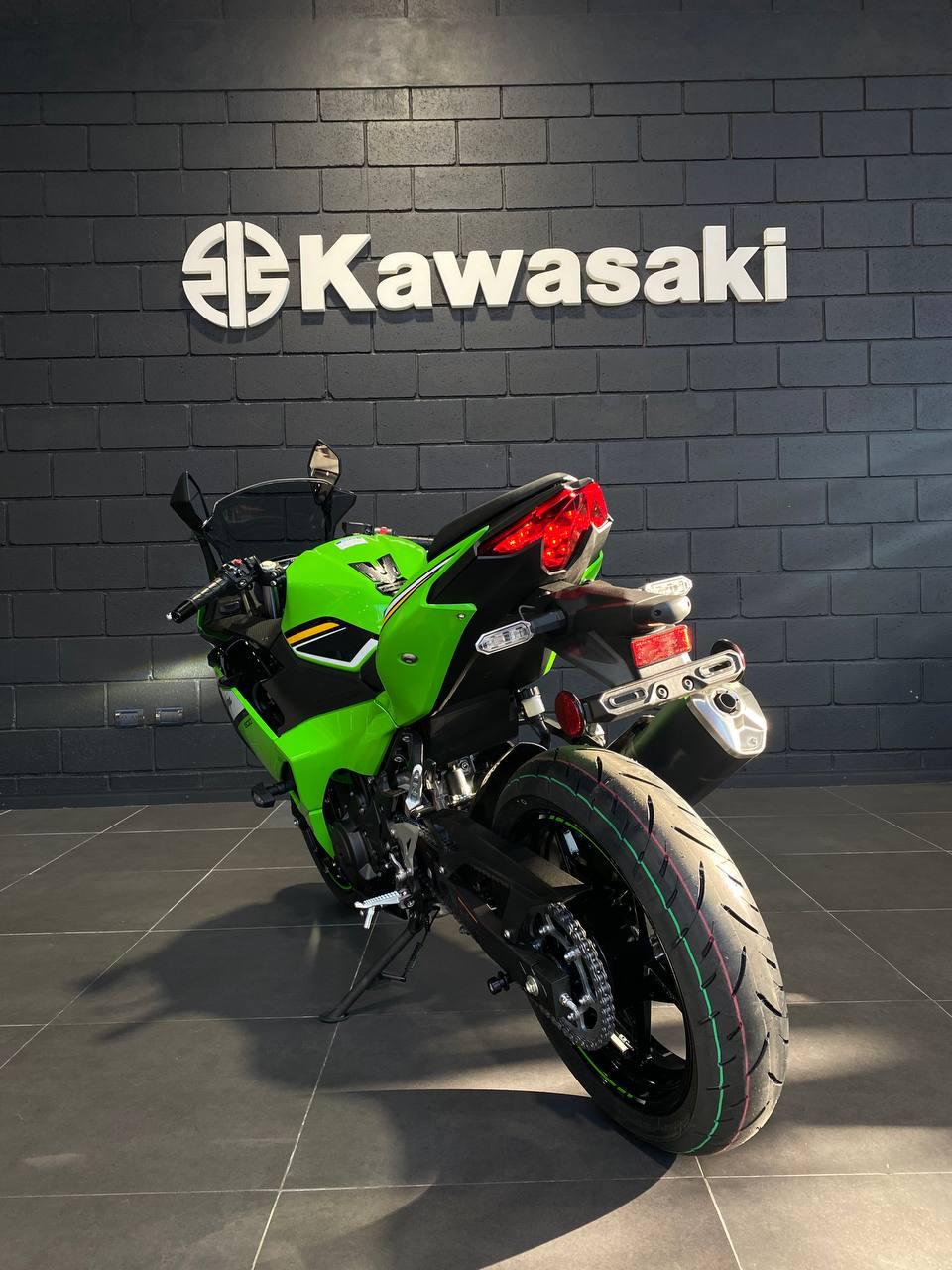 Mira esta publicación de Kawasaki Ninja 500 SE