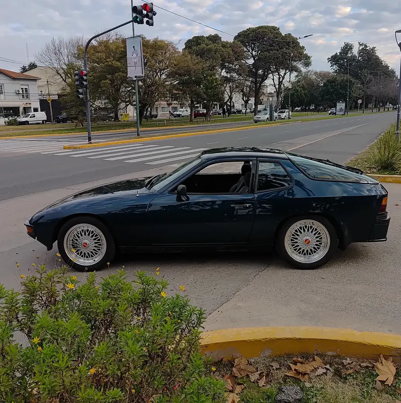 Porsche 924 Foto #7
