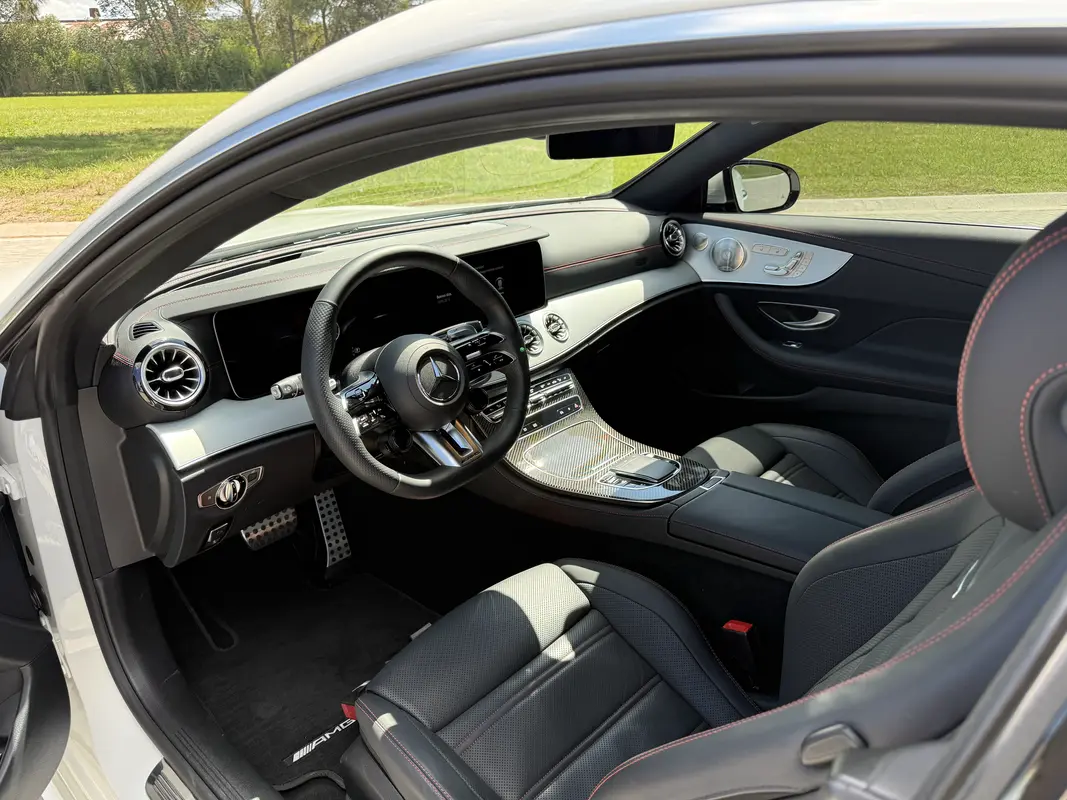 Mira esta publicación de Mercedes Benz Clase E