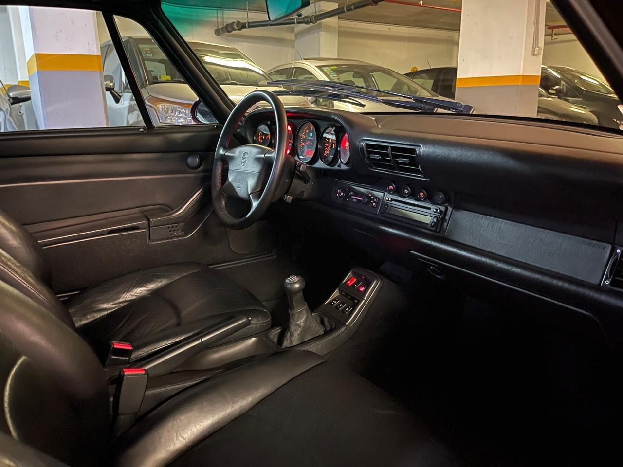Porsche 911 Foto #12